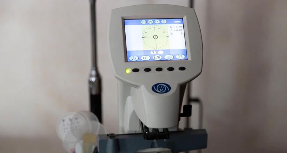 Visite oculistiche pediatriche: l’importanza delle apparecchiature elettroniche avanzate